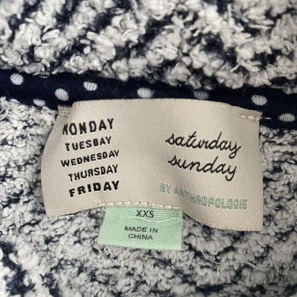 Anthropologie Saturday Sunday Fuzzy Pullover XXS Navy Blue White Chevron - Picture 7 of 15